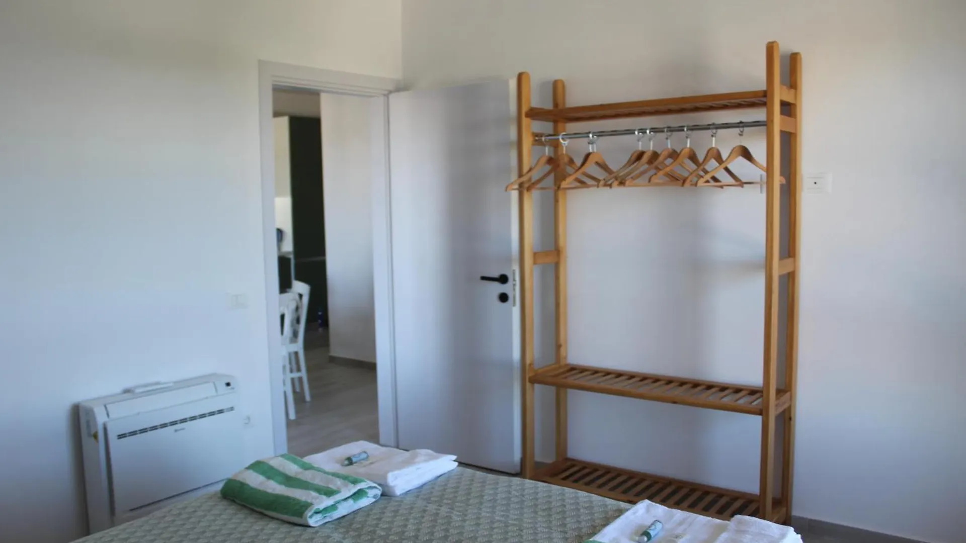 Savana Modern Apartment By The Sea Golem  Albania